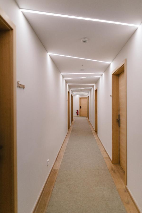 הילפולטשטיין Hotel Johanns מראה חיצוני תמונה